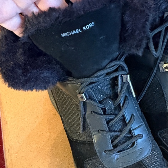 Michael Kors Sparkle Fabric, Faux Fur & leather, skater style lace up Booties - Picture 3 of 14